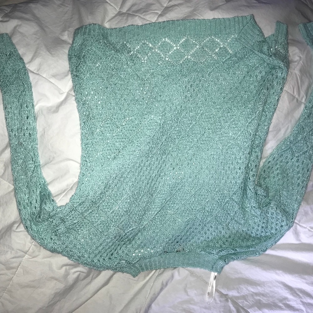 Top - Picture 3 of 3